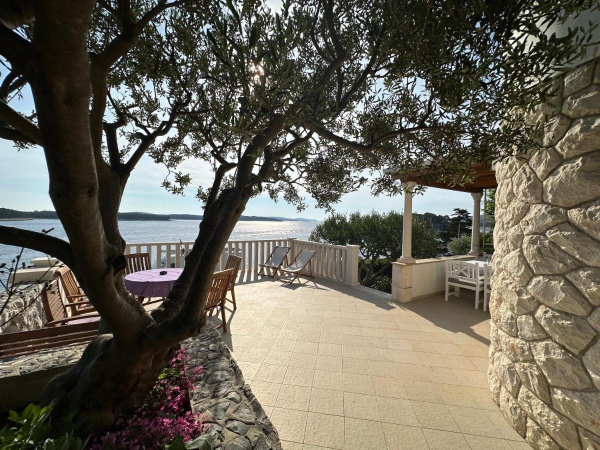 Porthos Apartament