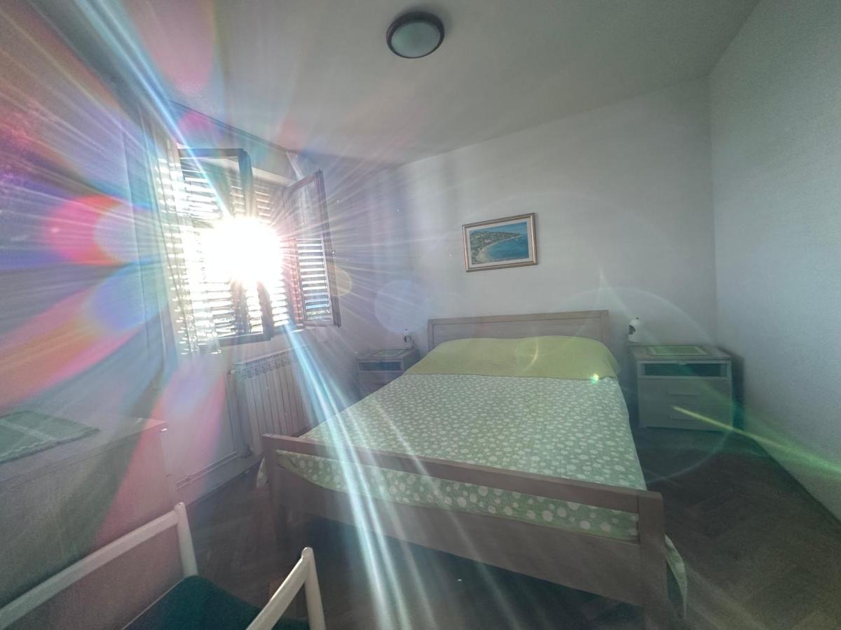 Porthos Apartament Hvar Town