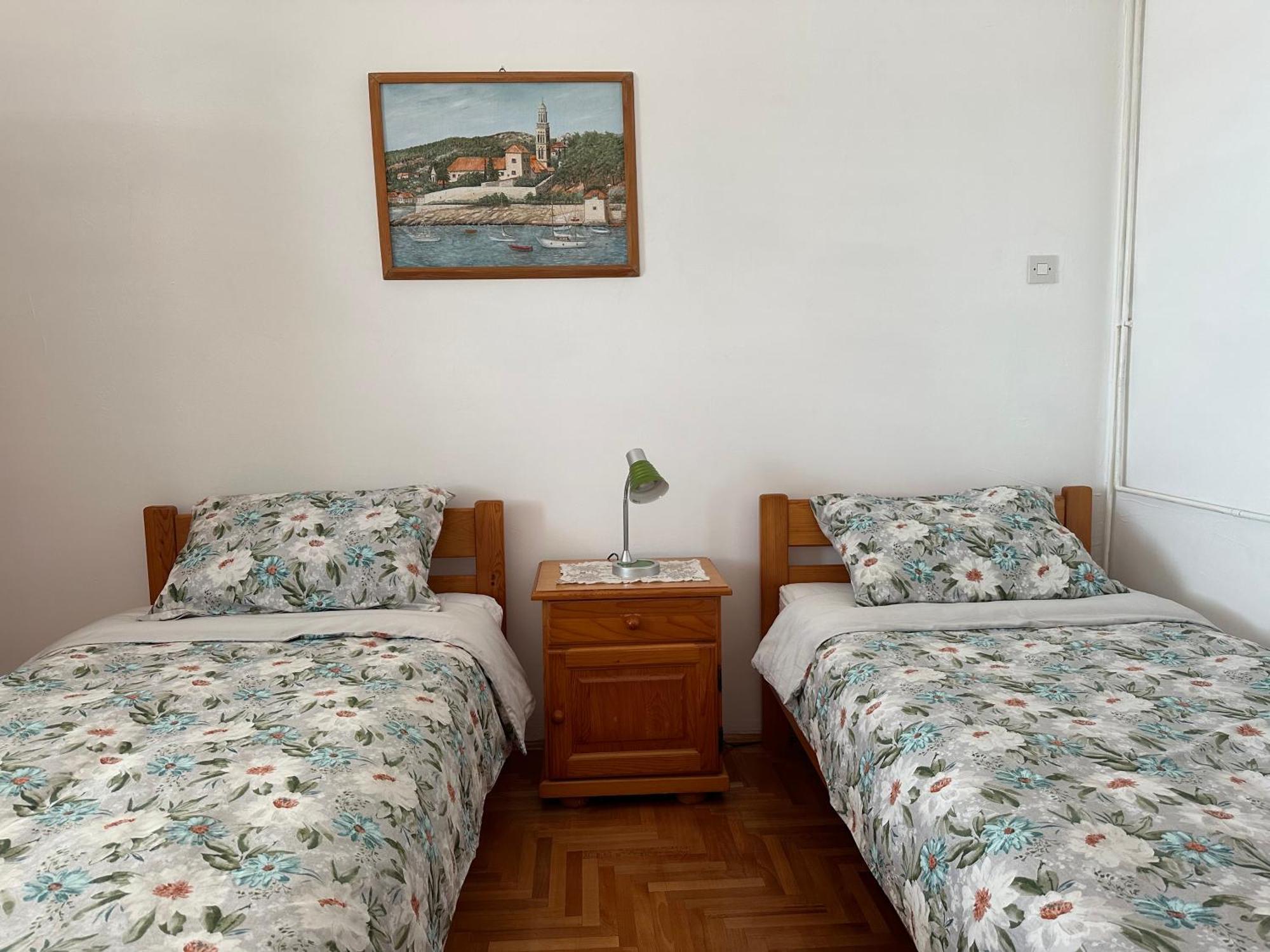 Porthos Apartament Hvar Town