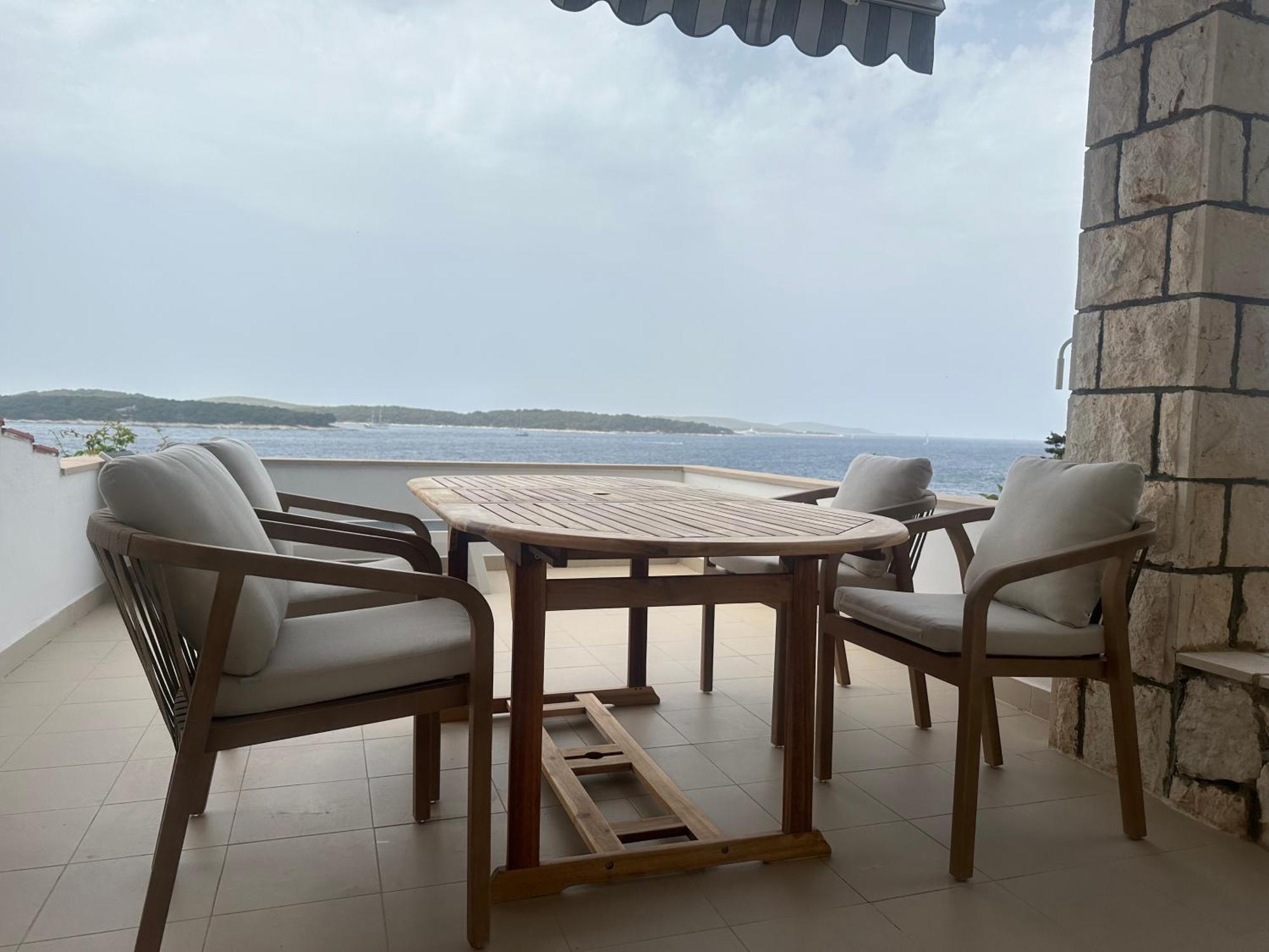 Porthos Apartament Hvar Town